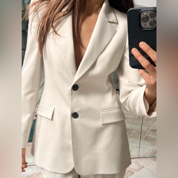 Zara Jackets & Blazers - NWT - Zara Women Fitted Blazer